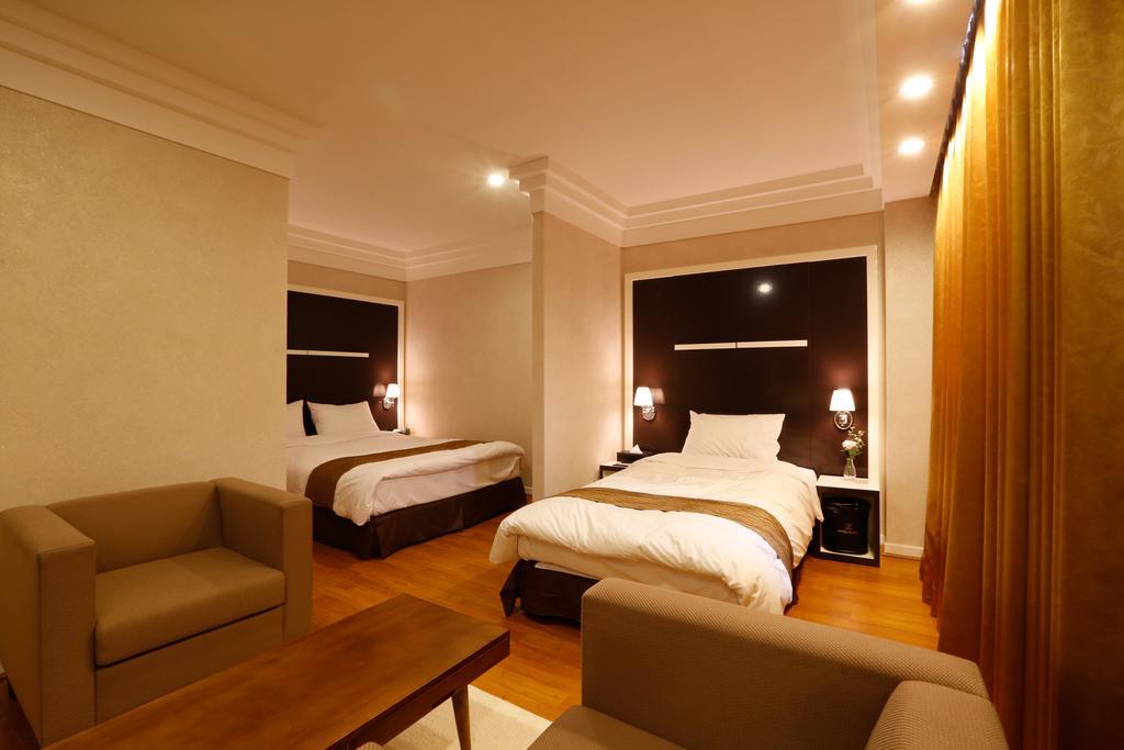 Anmyeondo Plaza Hotel Taean Zewnętrze zdjęcie